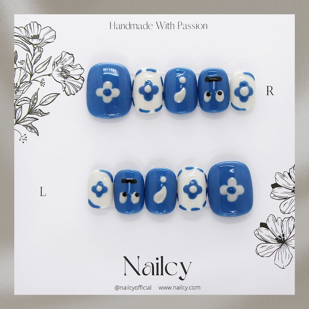 Uñas Press-On Blue Mosaic Foto de Producto